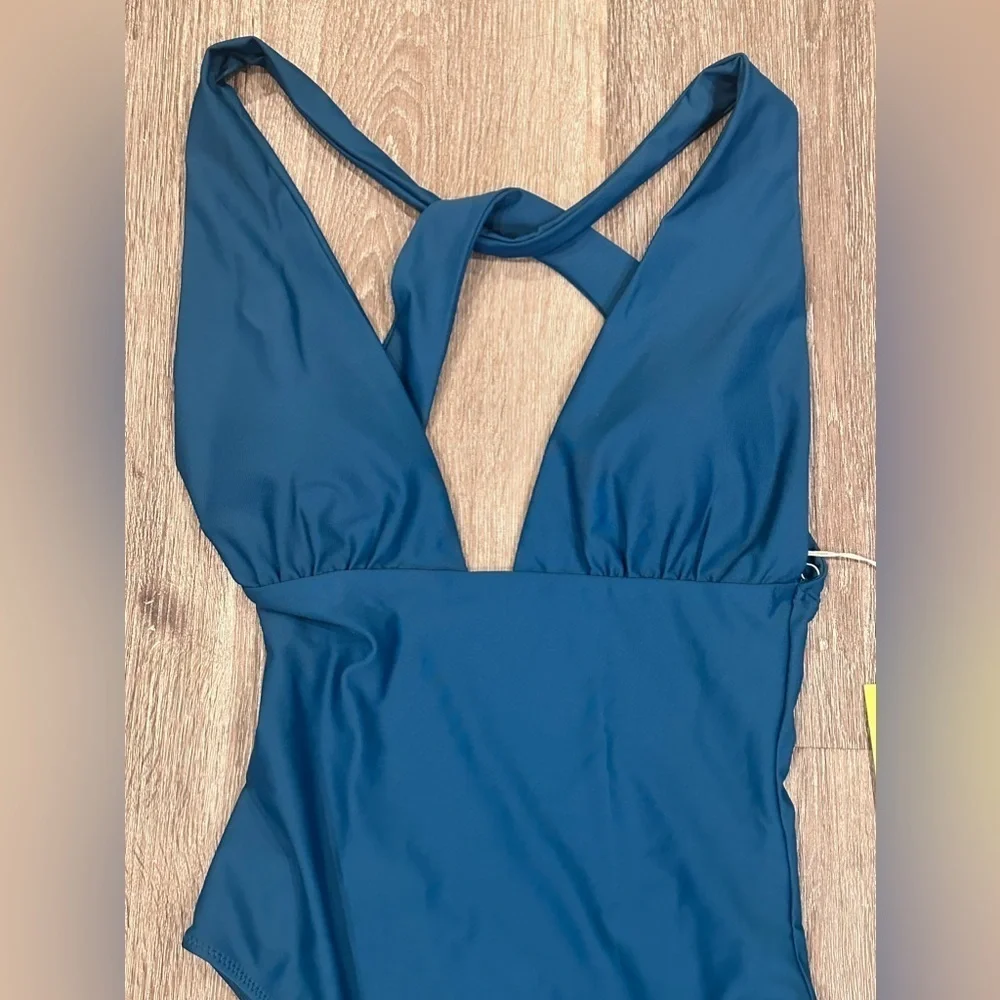 NWT Summersalt The Plunge One-Piece Compression Bathing Suit 🩱Size 4 - Picture 7 of 11